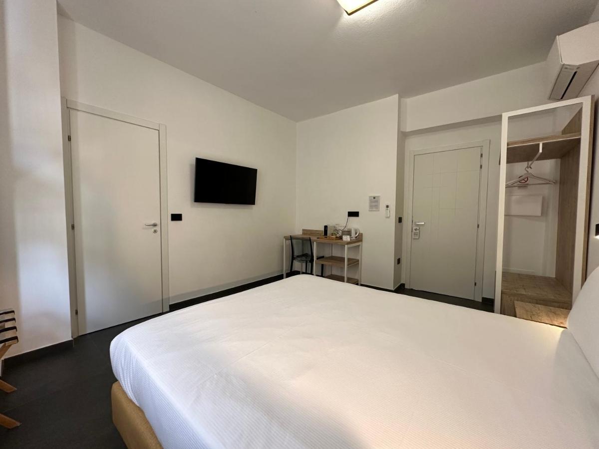 Ng Guest House Il Gallura Ольбия Экстерьер фото
